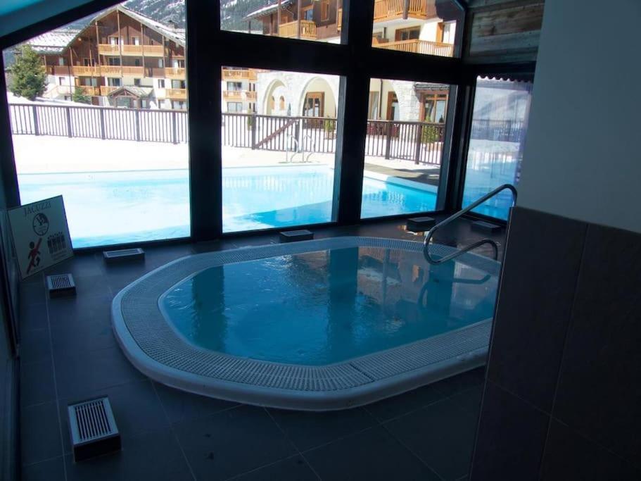 Residences De Luxe Les Alpages Val Cenis - 4 Pers 란슬부르 몽 세니 외부 사진